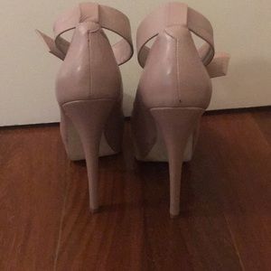 Steve Madden Shoes - Blush Leather Heels Steve Madden Shoes - Blush Leather Heels